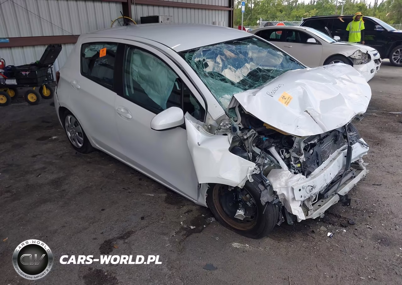 2016 Toyota Yaris L – zdjęcie 1 z 15