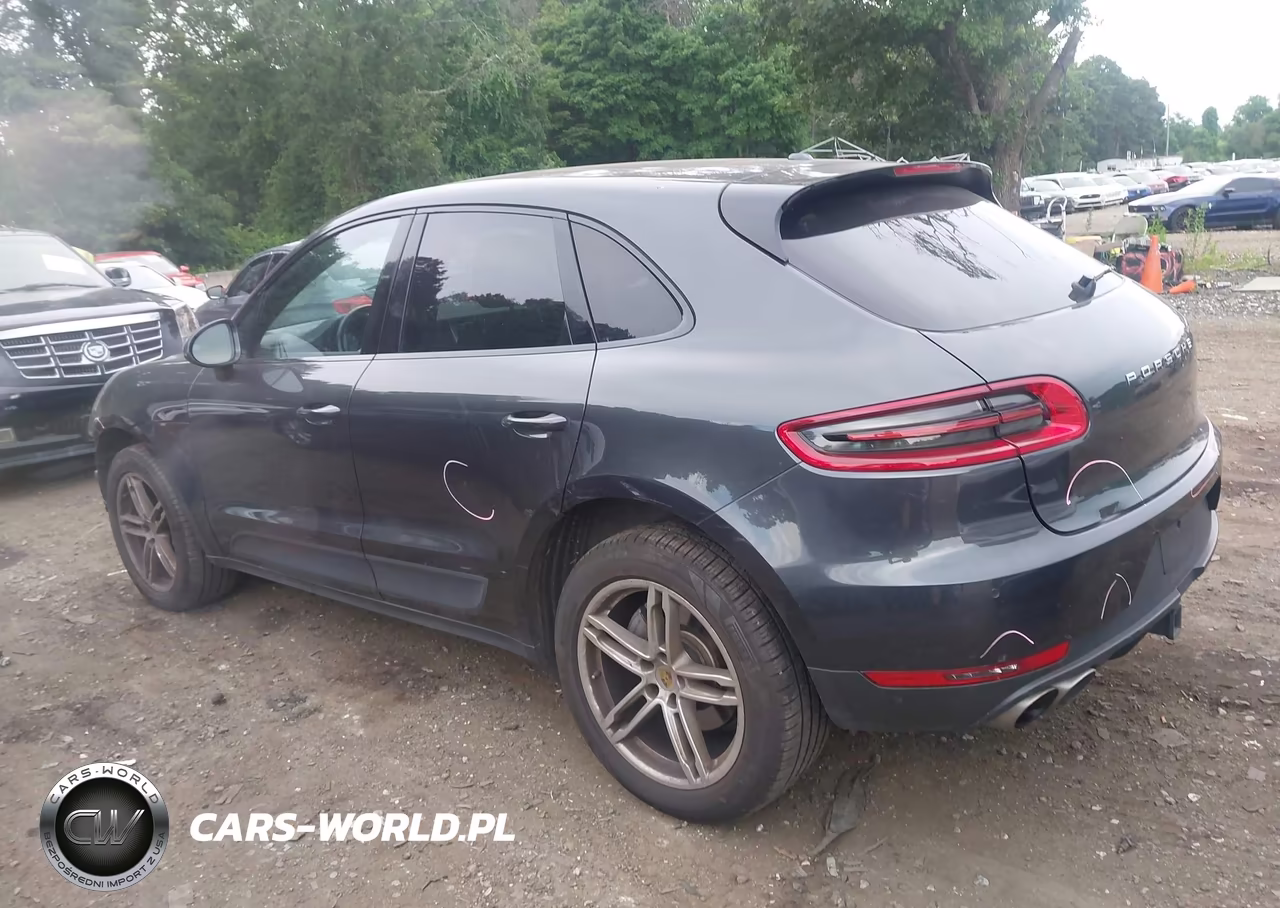 2018 Porsche Macan S VIN:WP1AB2A51JLB37855 - 14