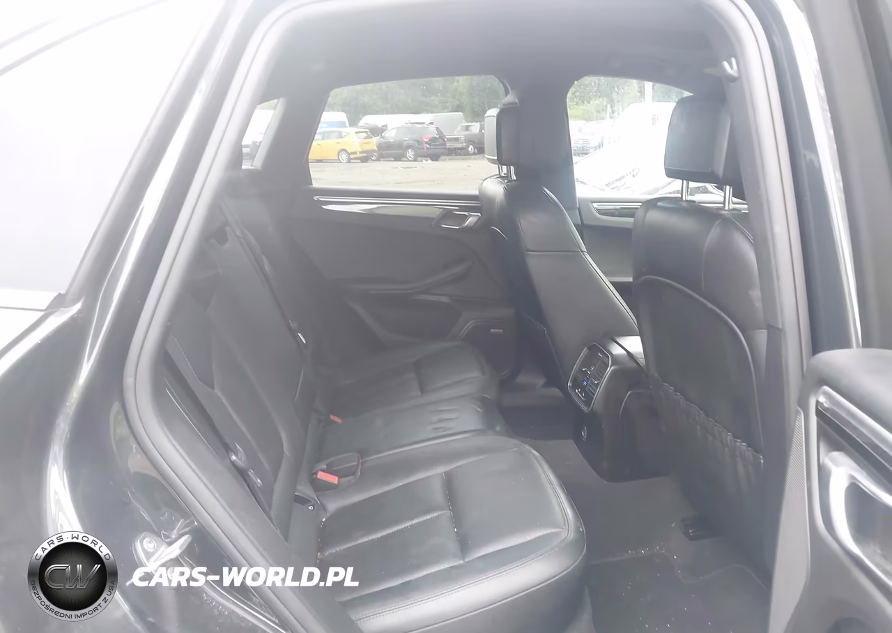 2018 Porsche Macan S VIN:WP1AB2A51JLB37855 - 8