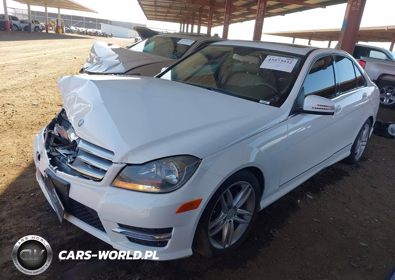 2013 Mercedes-Benz C 250 Sport VIN:WDDGF4HB9DR298808 - 2