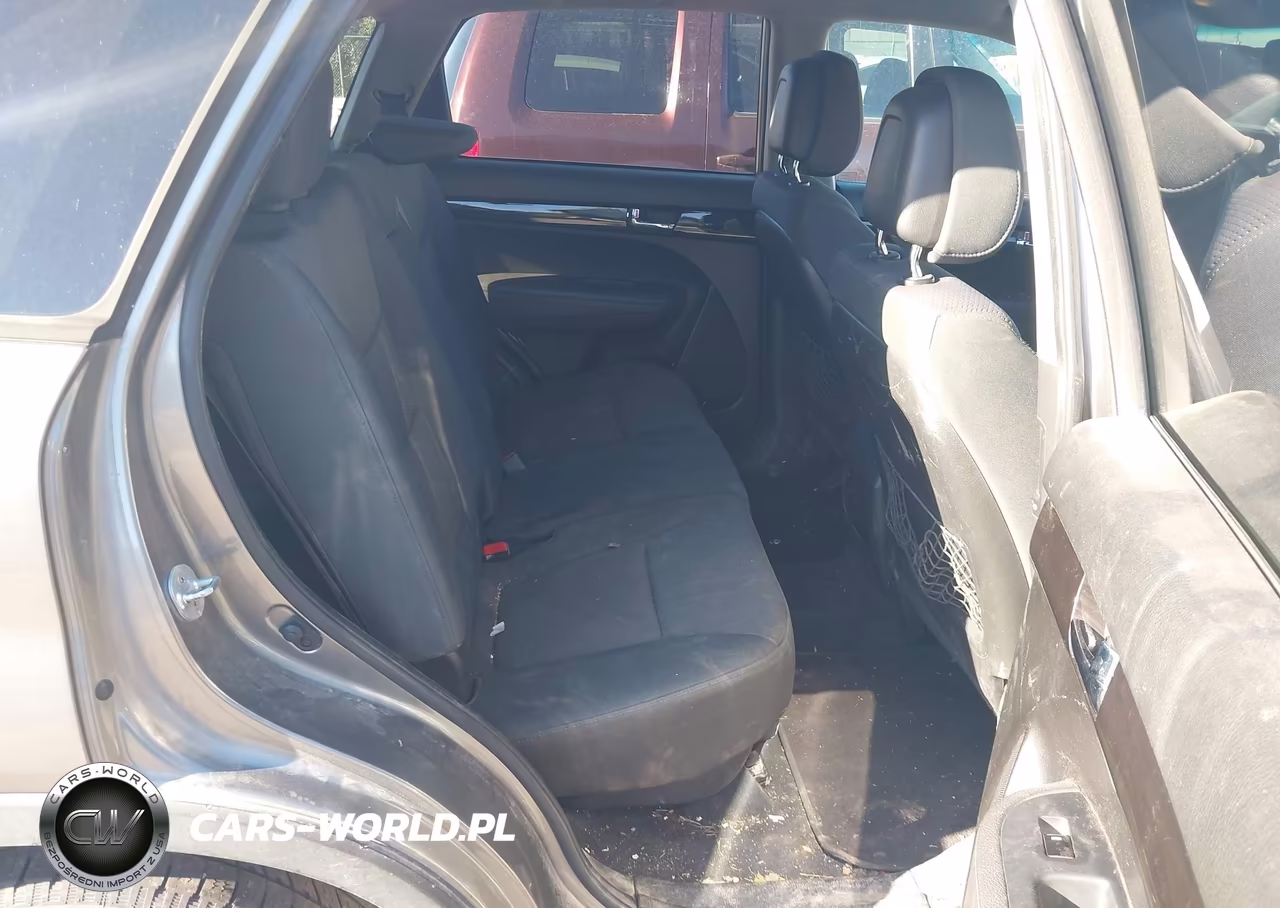 2011 Kia Sorento Lx VIN:5XYKTDA18BG036952 - 8