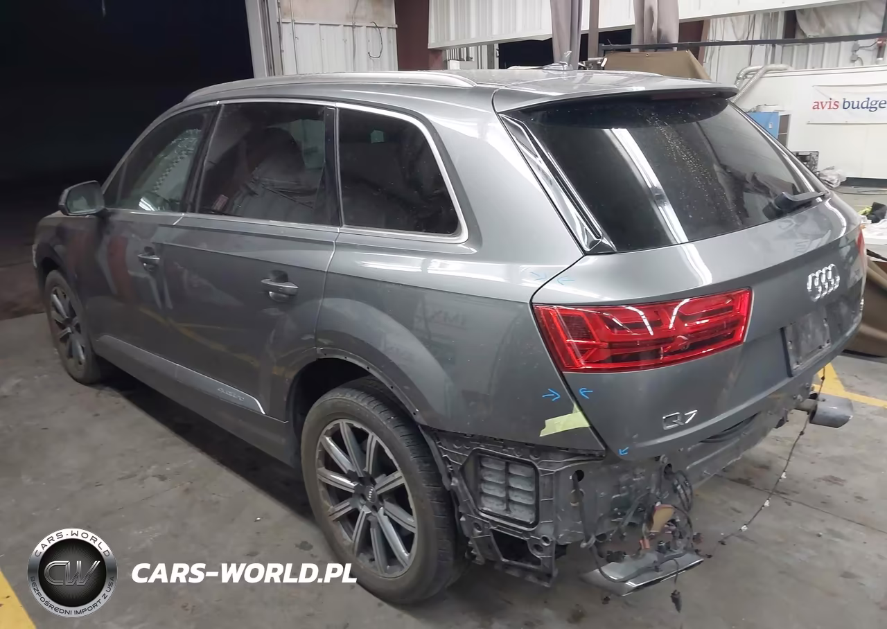 2017 Audi Q7 3.0T Premium VIN:WA1AAAF74HD011108 - 3