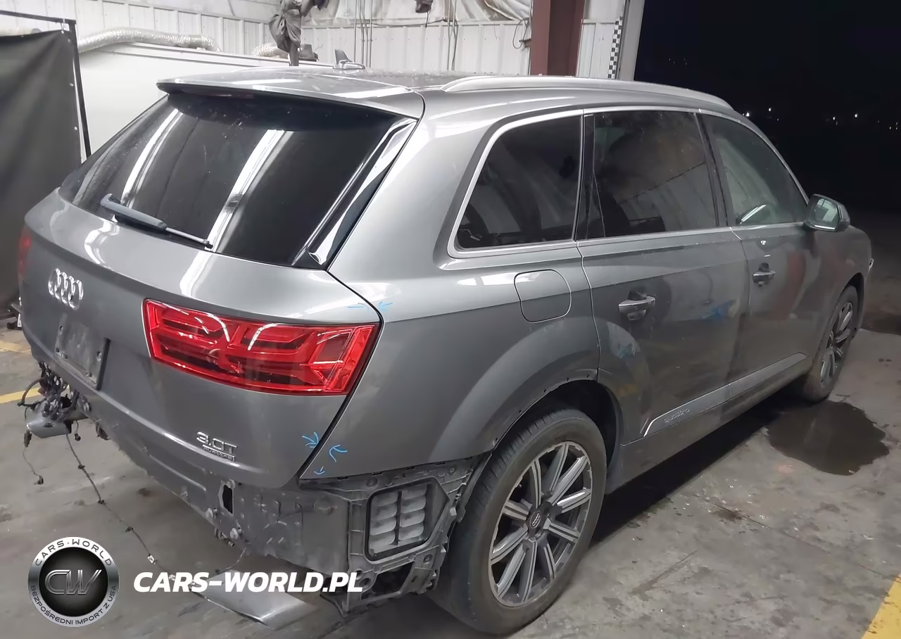 2017 Audi Q7 3.0T Premium VIN:WA1AAAF74HD011108 - 4