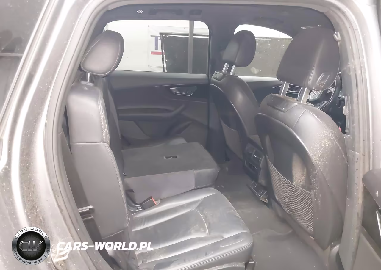 2017 Audi Q7 3.0T Premium VIN:WA1AAAF74HD011108 - 8