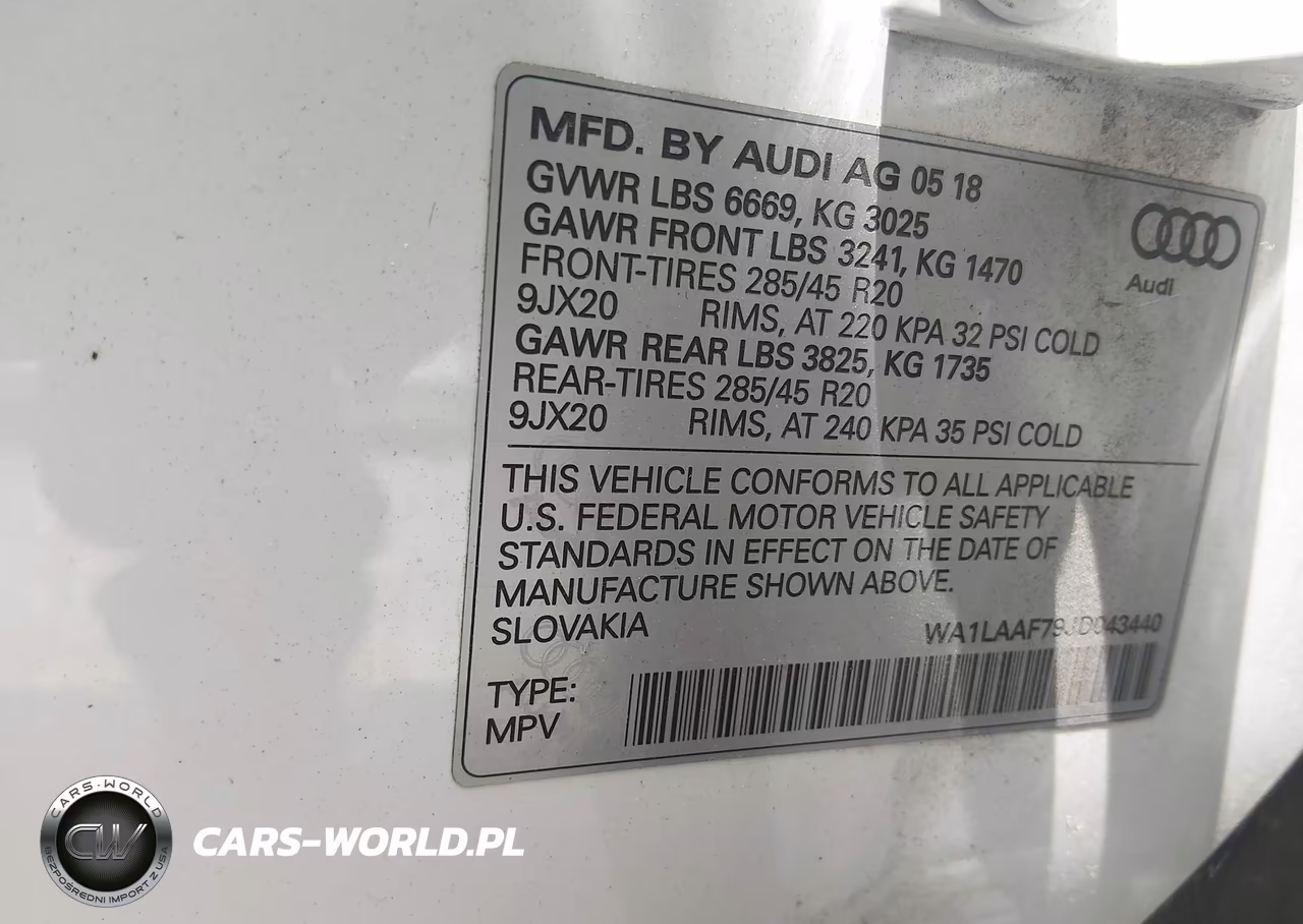 2018 Audi Q7 3.0T Premium VIN:WA1LAAF79JD043440 - 9