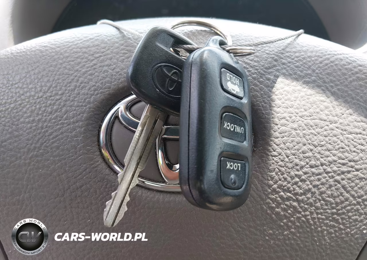 2005 Toyota Camry Le VIN:4T1BE32K55U594087 - 11