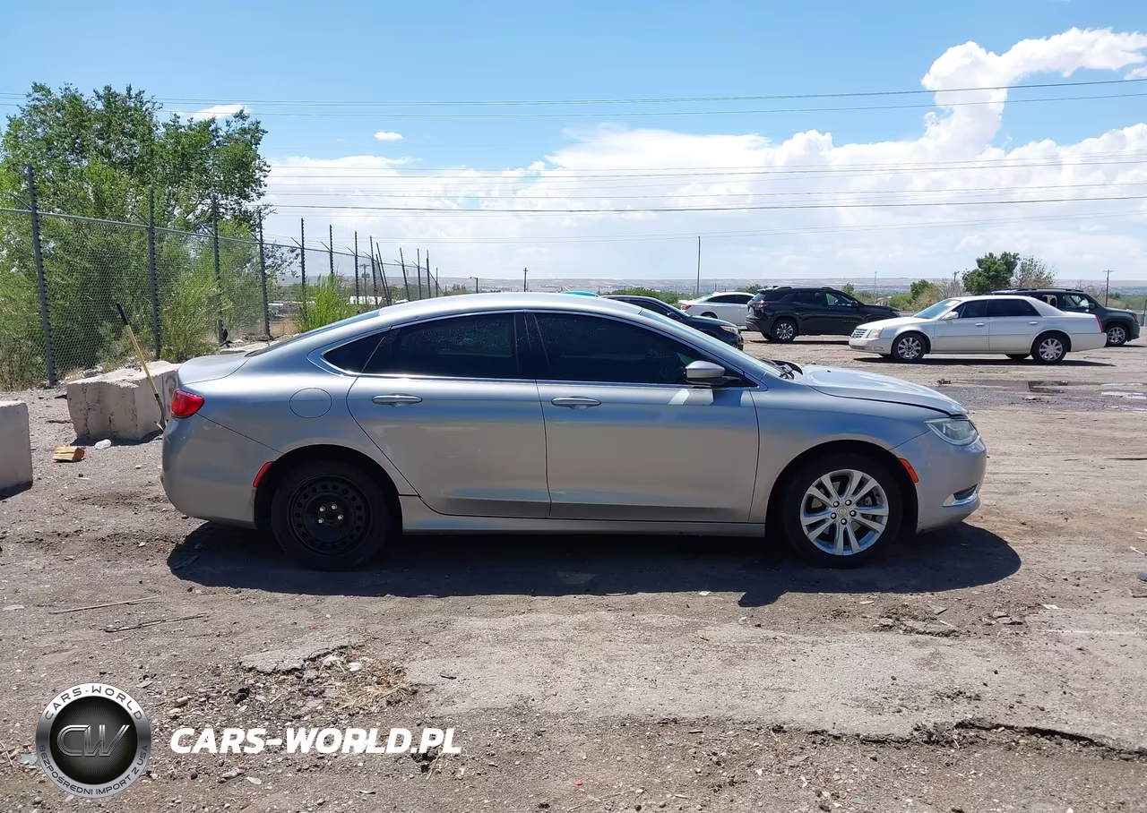 2016 Chrysler 200 Limited VIN:1C3CCCAB0GN126740 - 12