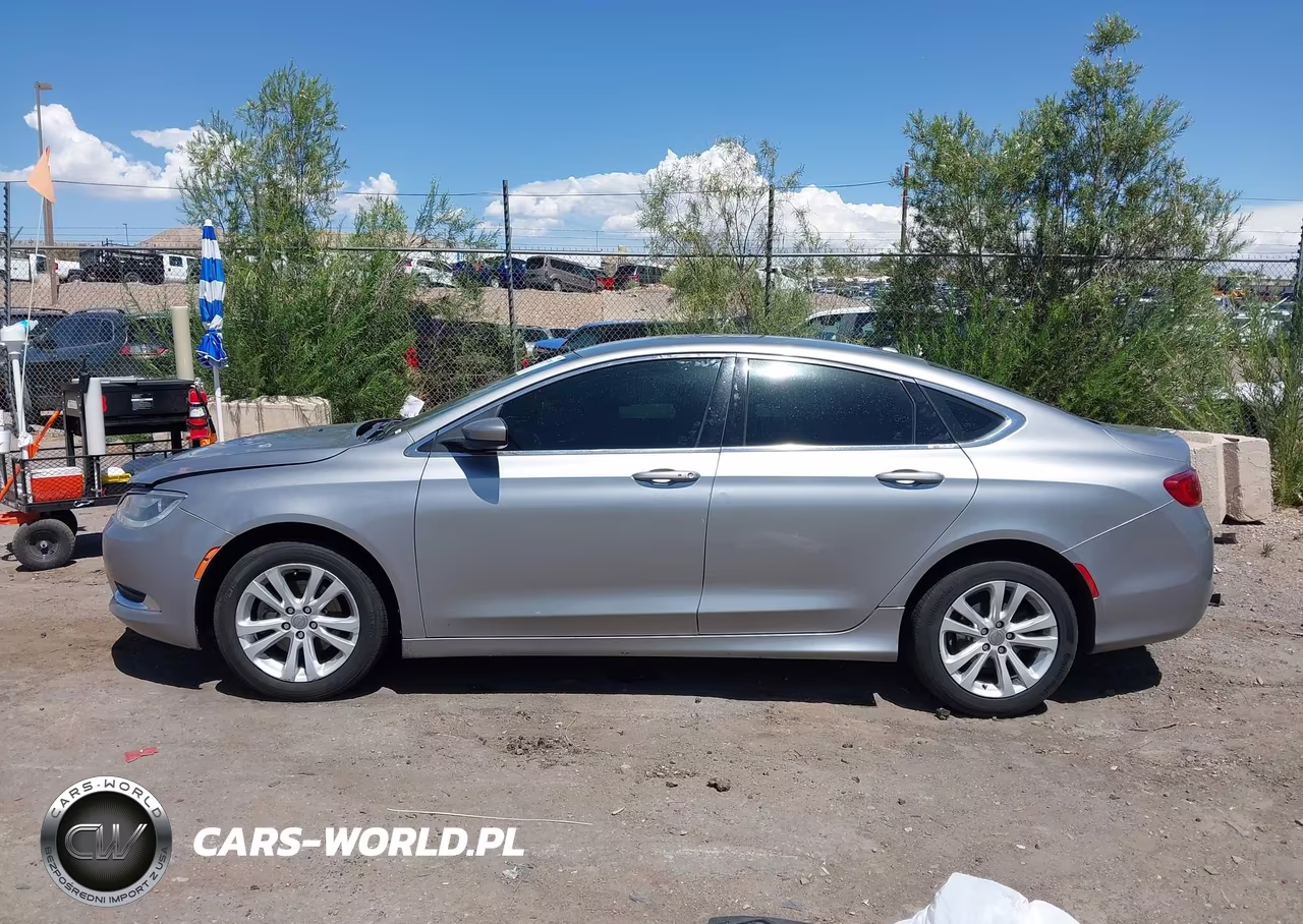 2016 Chrysler 200 Limited VIN:1C3CCCAB0GN126740 - 13