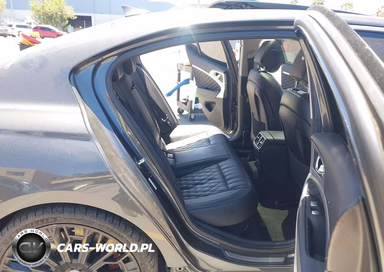 2019 Genesis G70 3.3T Advanced VIN:KMTG34LE0KU034716 - 8