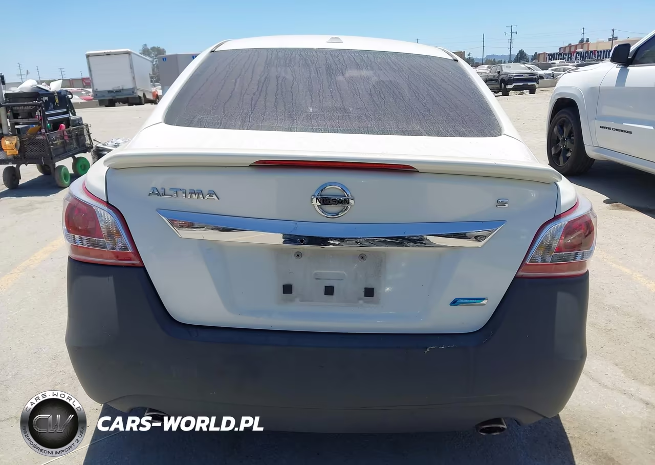 2014 Nissan Altima 2.5 S VIN:1N4AL3AP1EN232048 - 16
