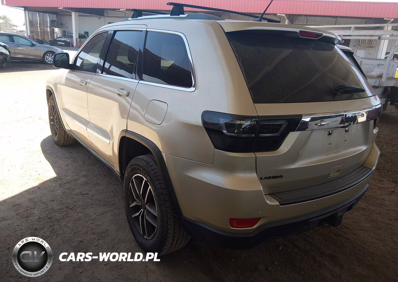 2011 Jeep Grand Cherokee Laredo VIN:1J4RS4GG5BC672255 - 3