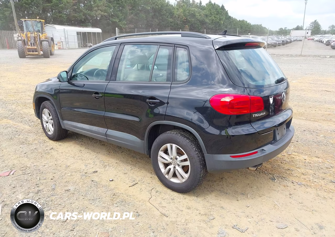 2017 Volkswagen Tiguan 2.0T-2.0T S VIN:WVGBV7AX5HK021081 - 3