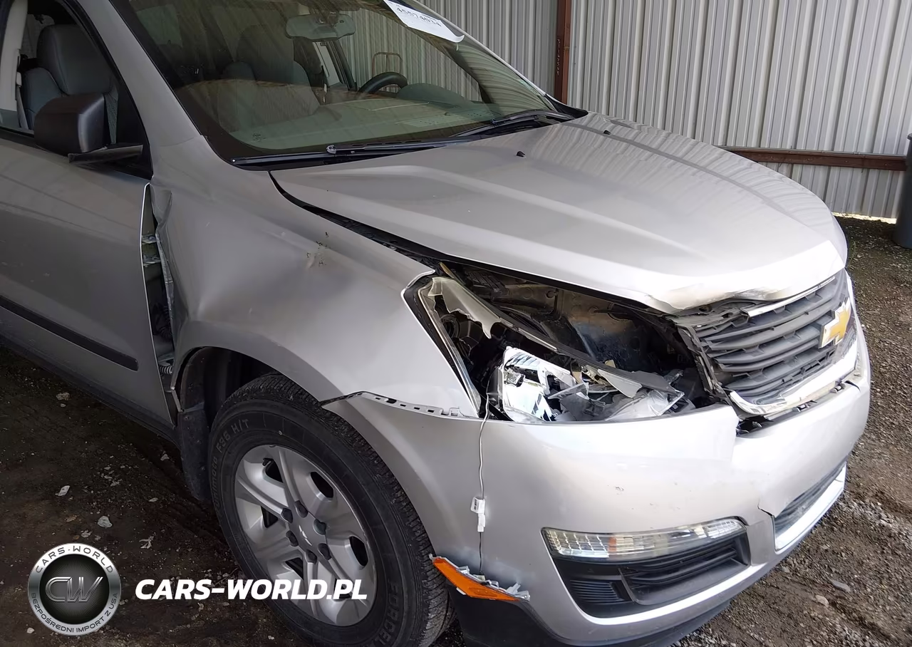 2017 Chevrolet Traverse Ls VIN:1GNKRFED1HJ268954 - 6
