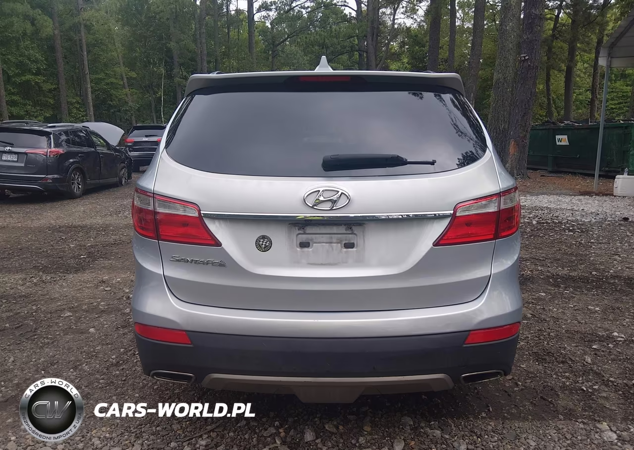 2016 Hyundai Santa Fe Se VIN:KM8SM4HF6GU153803 - 16