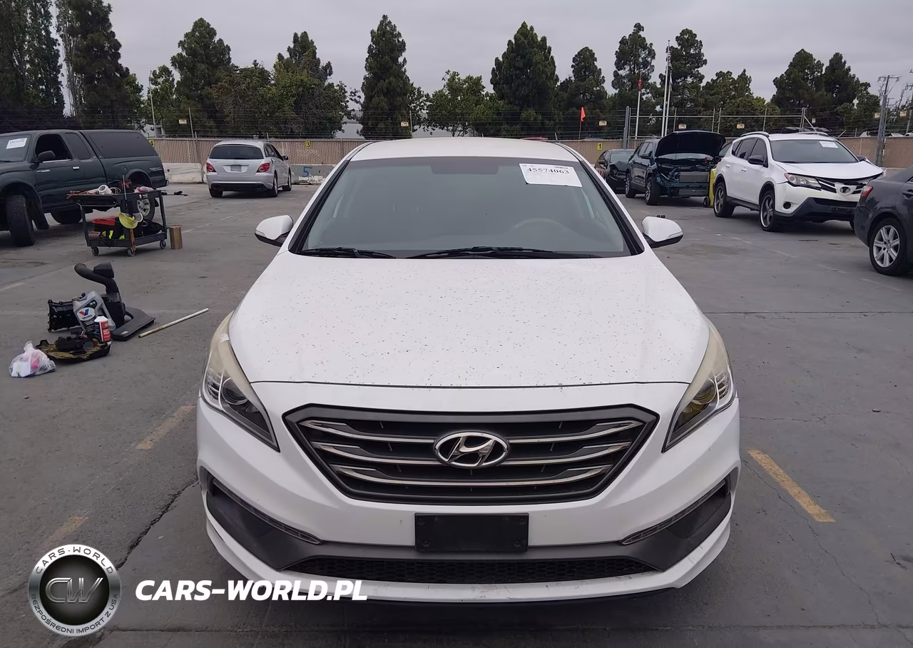 2015 Hyundai Sonata Sport VIN:5NPE34AF1FH092920 - 12