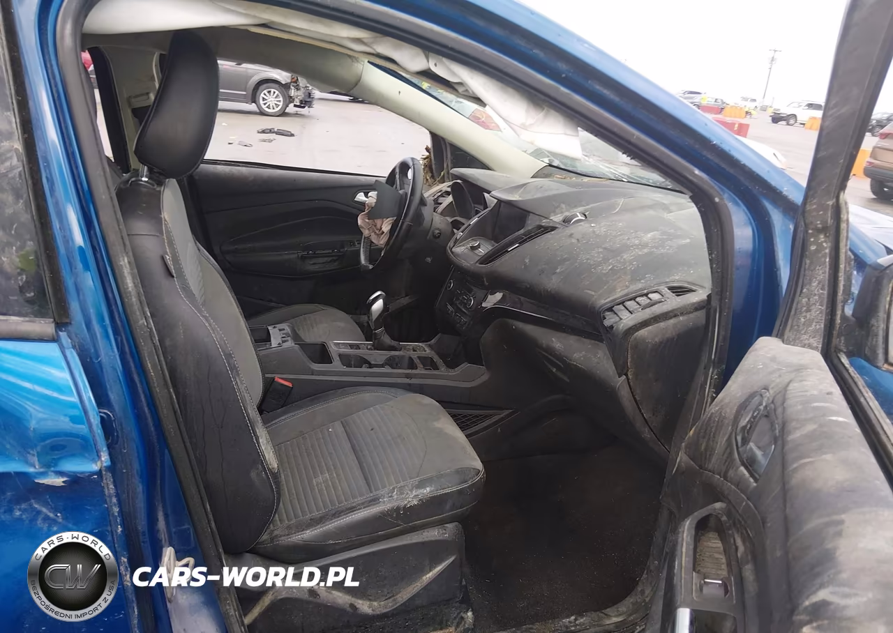 2019 Ford Escape Se VIN:1FMCU9GD3KUA46069 - 5
