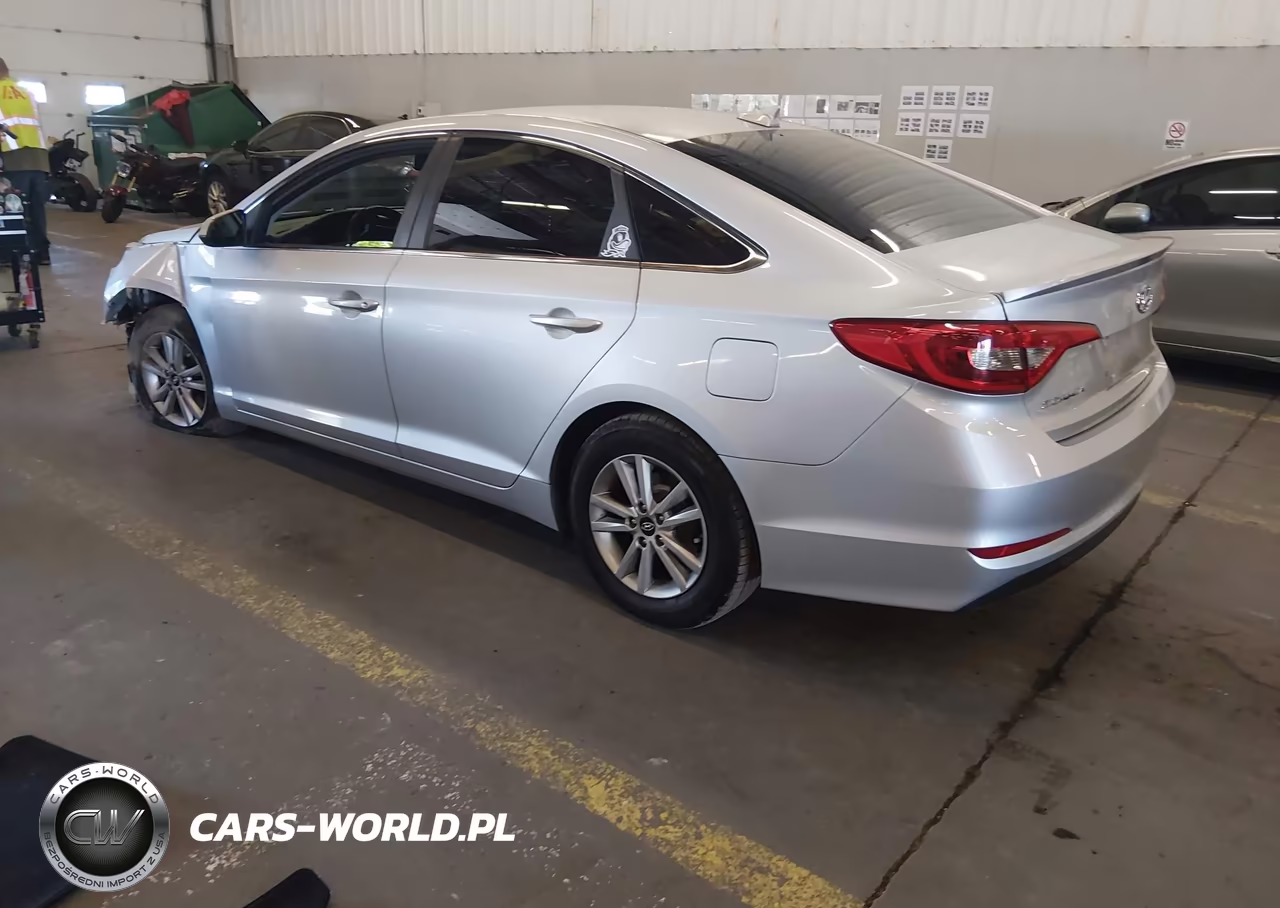 2015 Hyundai Sonata Se VIN:5NPE24AF3FH244019 - 3