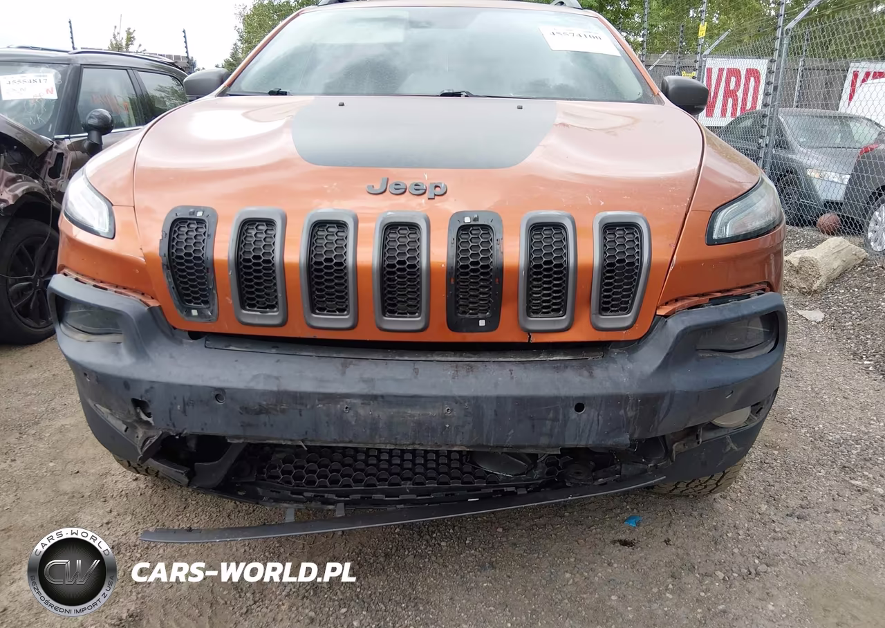 2015 Jeep Cherokee Trailhawk VIN:1C4PJMBS7FW716272 - 6