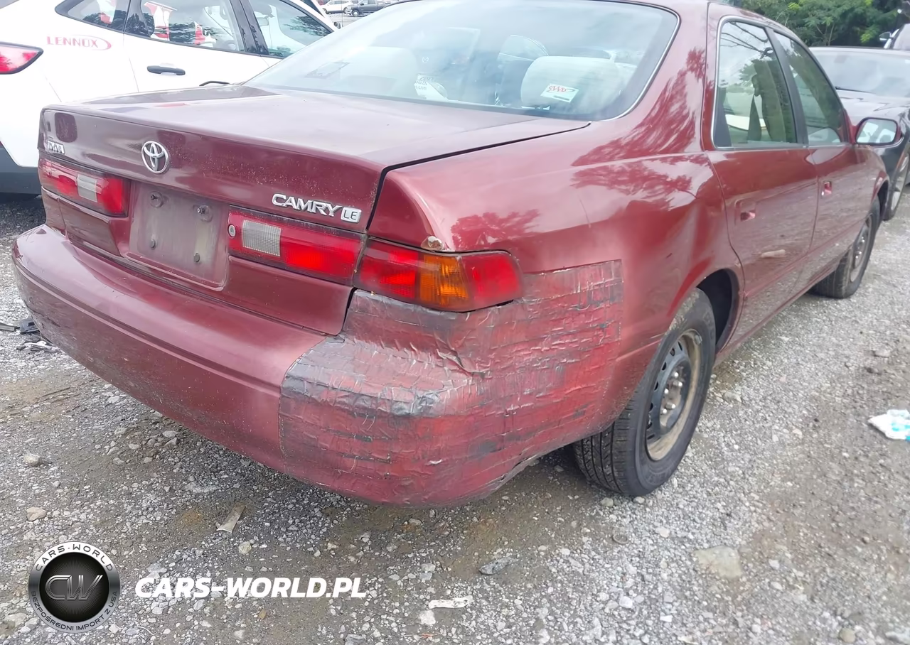1999 Toyota Camry Le VIN:4T1BG22K4XU611632 - 6