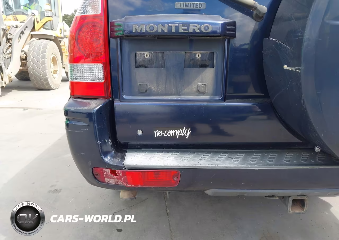 2003 Mitsubishi Montero 20Th Anniversary-Limited VIN:JA4NW51S23J023113 - 6