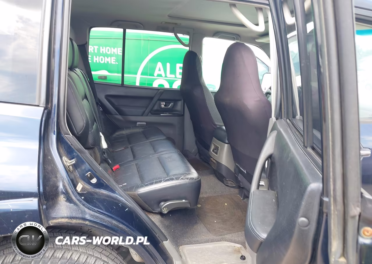 2003 Mitsubishi Montero 20Th Anniversary-Limited VIN:JA4NW51S23J023113 - 8
