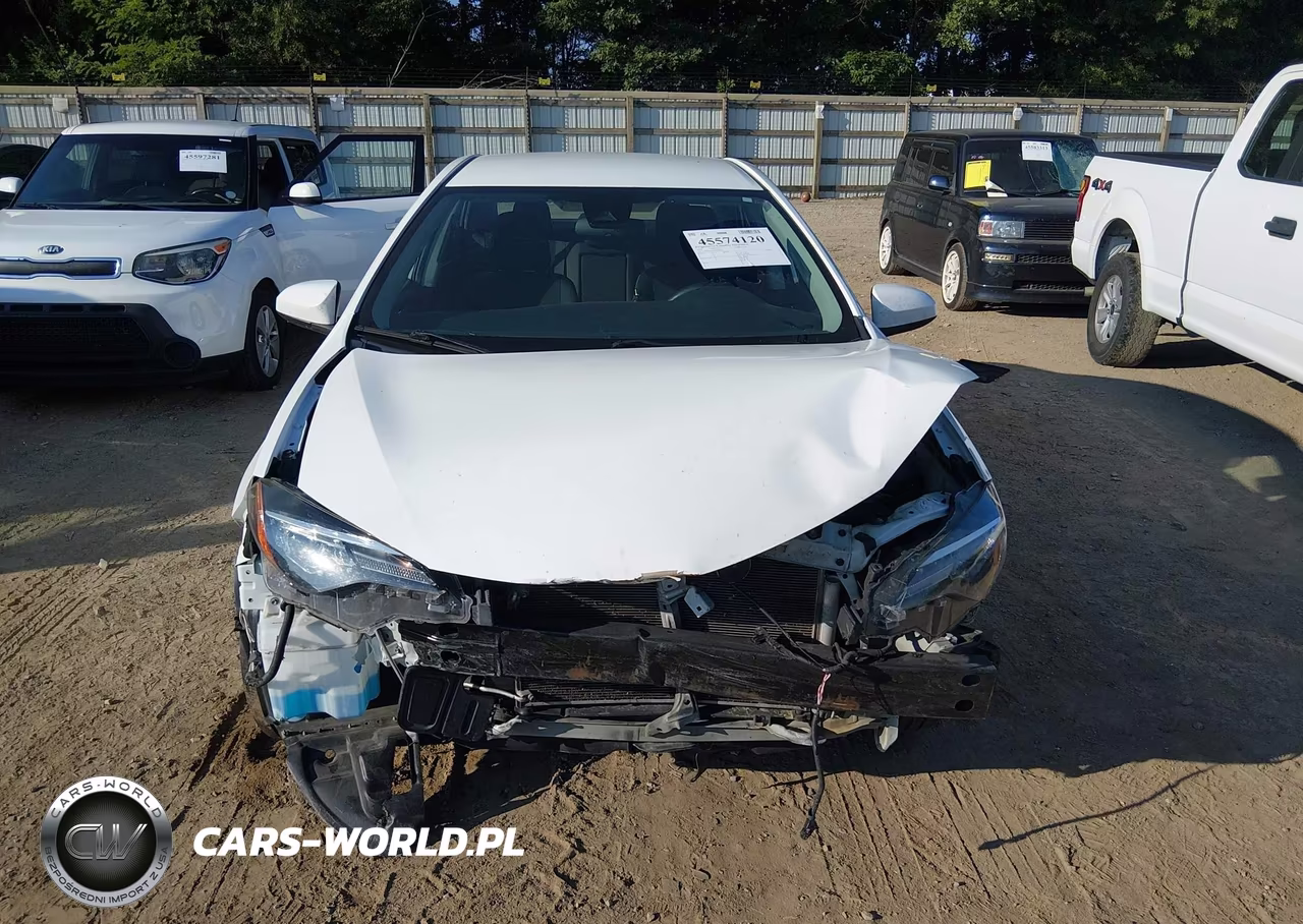 2019 Toyota Corolla Le VIN:5YFBURHE3KP870836 - 13