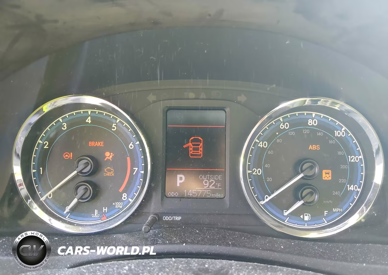 2019 Toyota Corolla Le VIN:5YFBURHE3KP870836 - 16