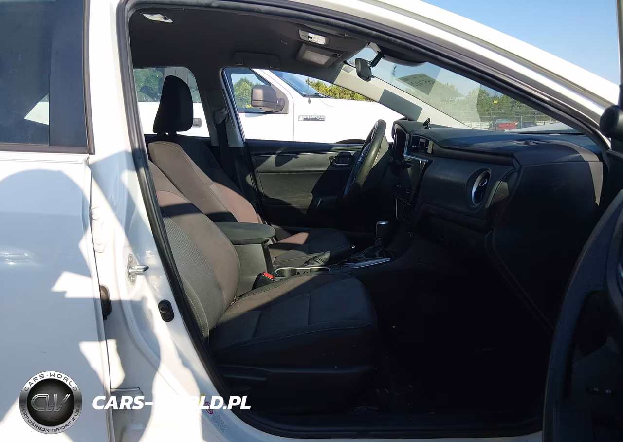 2019 Toyota Corolla Le VIN:5YFBURHE3KP870836 - 5