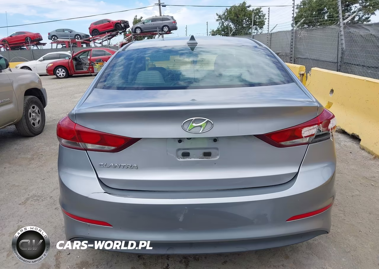 2017 Hyundai Elantra Se VIN:5NPD84LF1HH186762 - 16