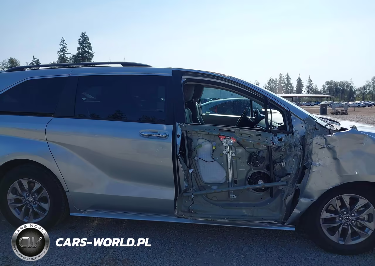 2022 Toyota Sienna Xle VIN:5TDJRKEC9NS135975 - 13
