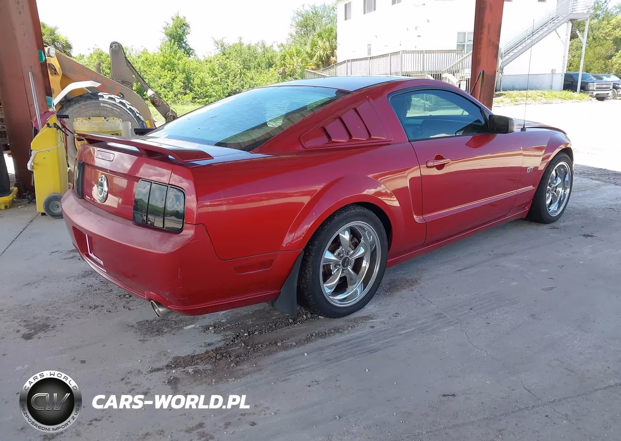 2008 Ford Mustang Gt Deluxe-Gt Premium VIN:1ZVHT82H785147522 - 4