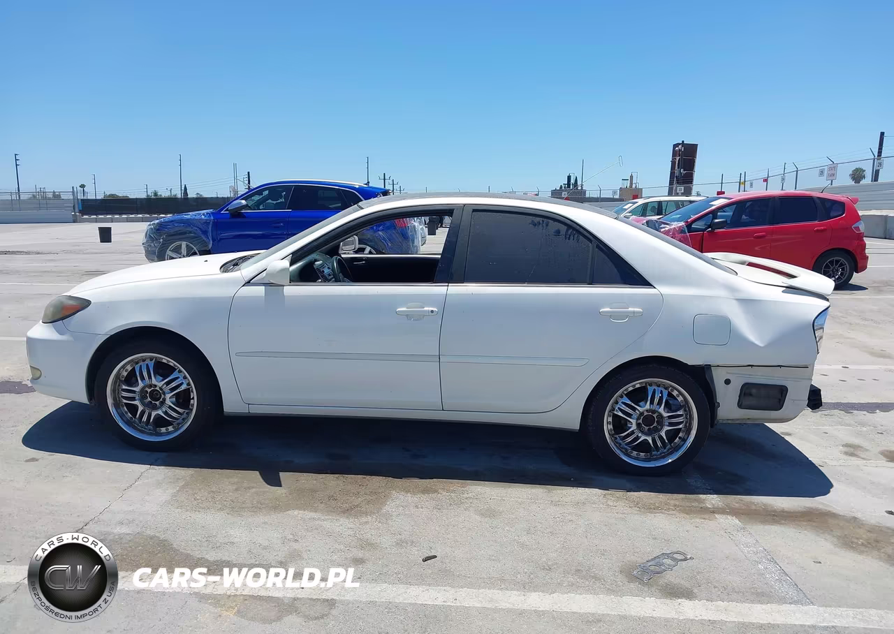 2002 Toyota Camry Se VIN:JTDBE32K120037247 - 15