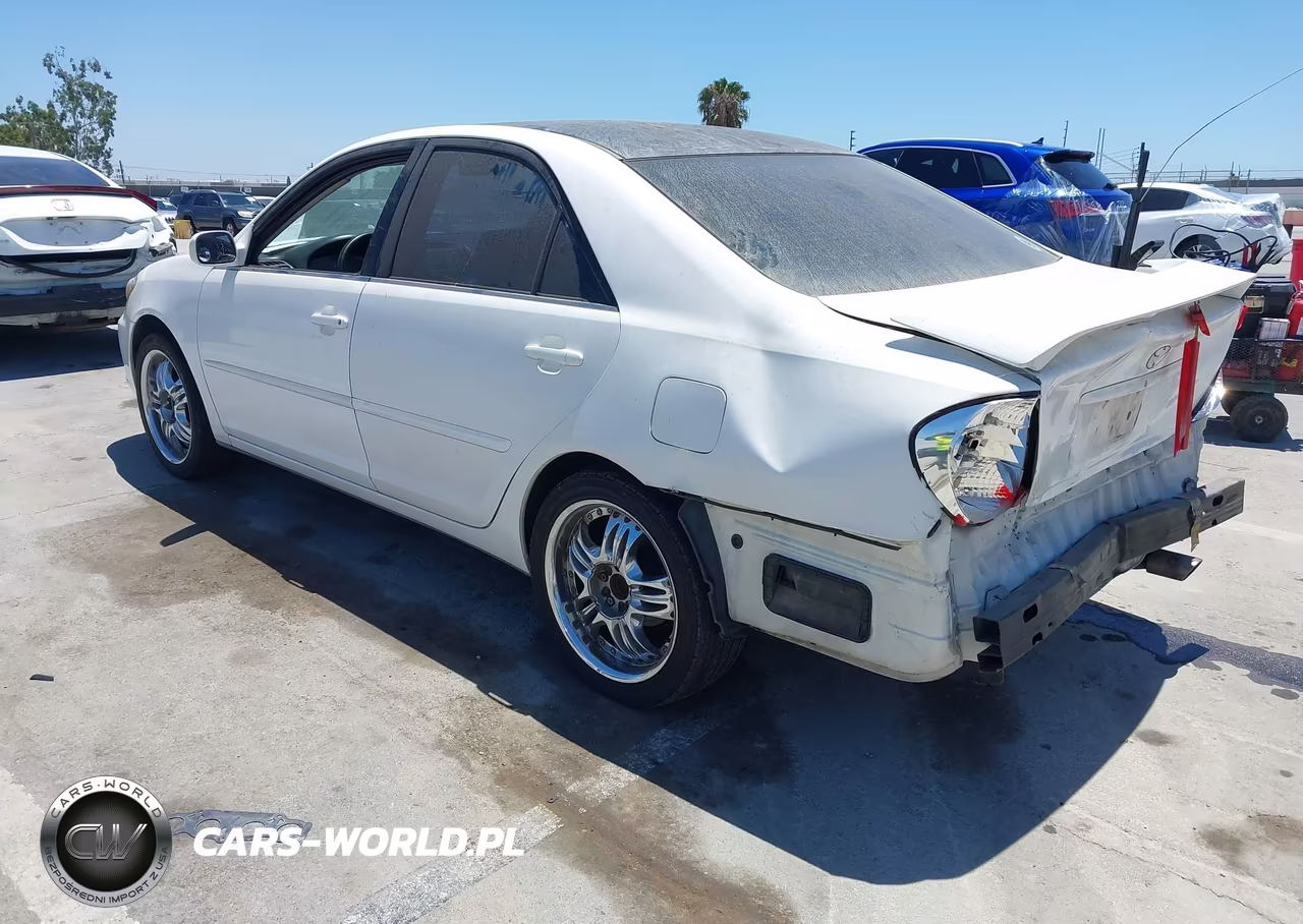 2002 Toyota Camry Se VIN:JTDBE32K120037247 - 3