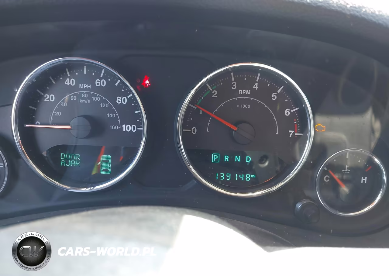 2016 Jeep Wrangler Unlimited Willys Wheeler VIN:1C4BJWDG5GL240119 - 7