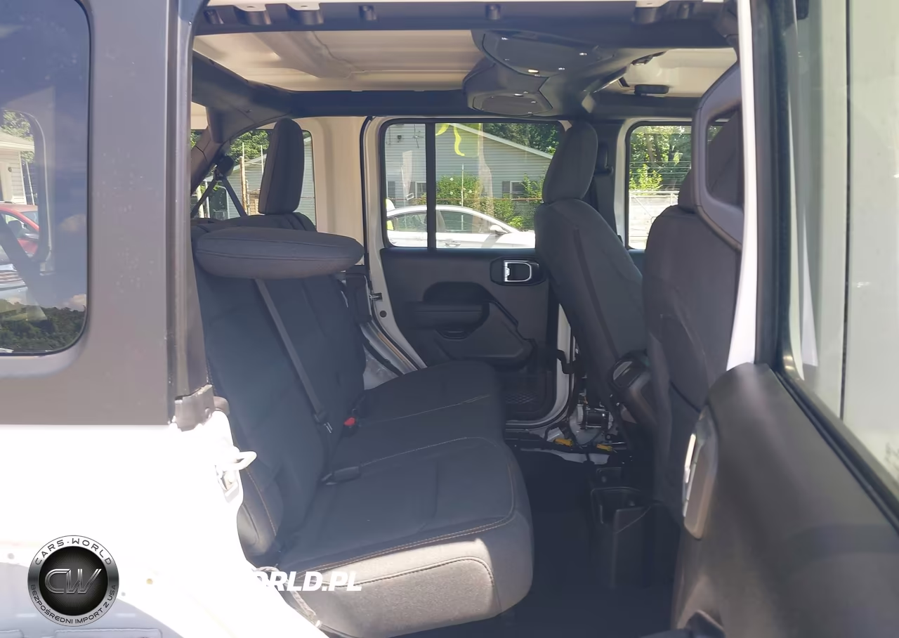2026 Jeep Wrangler Willys 4X4 VIN:1C4PJXDN2TW260931 - 8