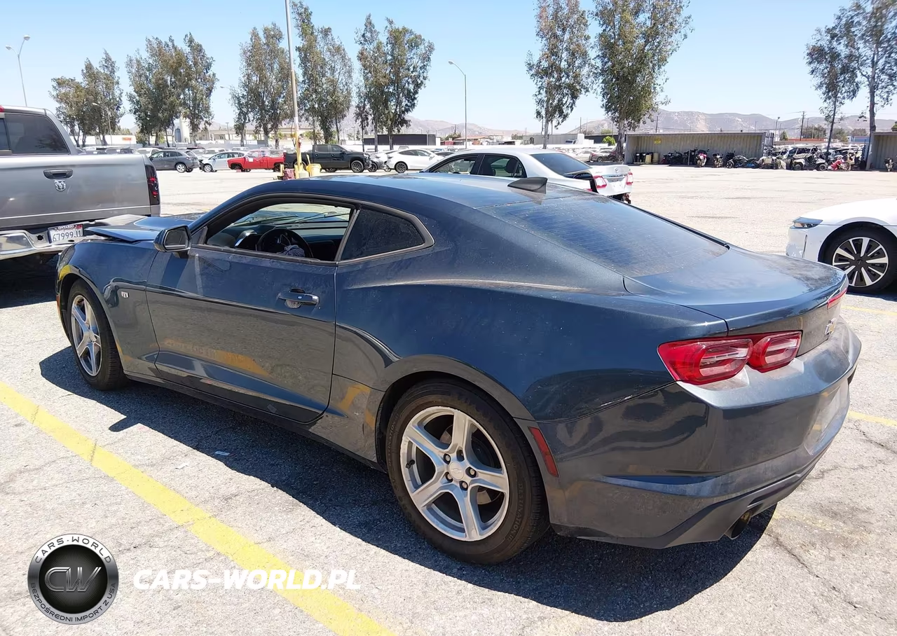 2019 Chevrolet Camaro 1Lt VIN:1G1FB1RX6K0135537 - 3