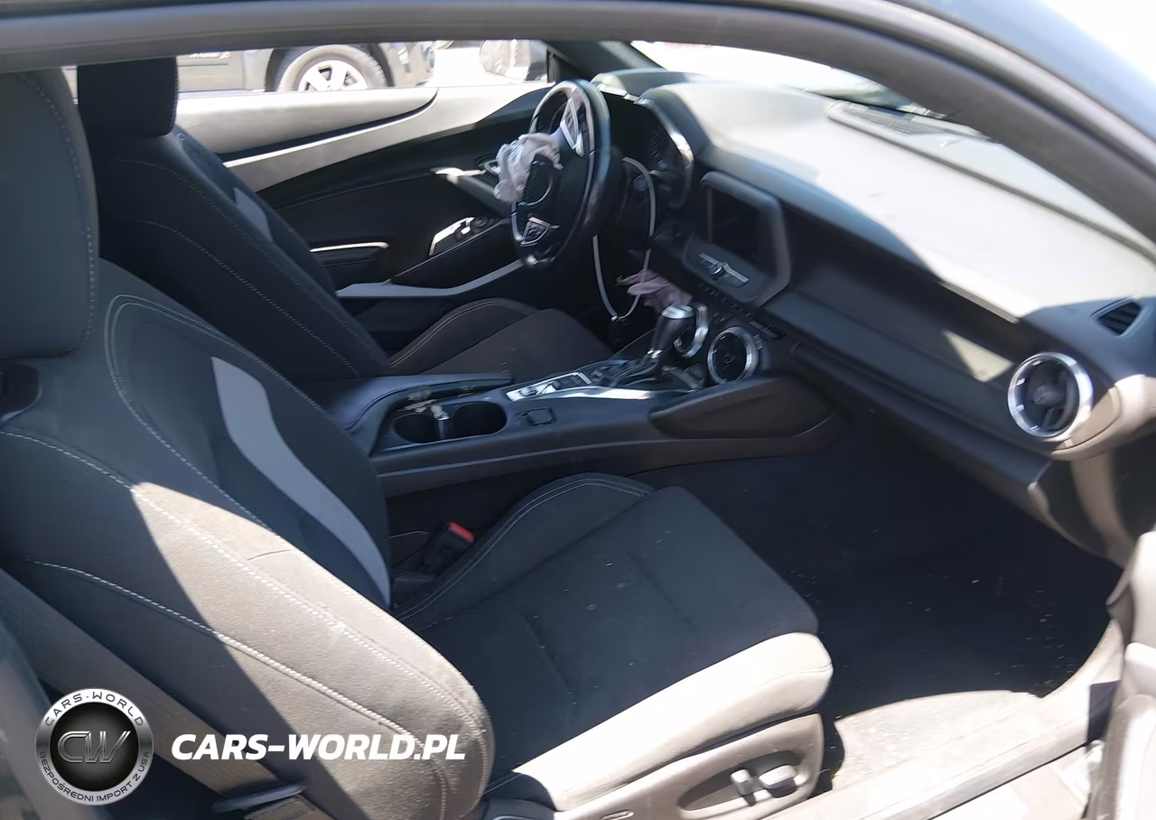 2019 Chevrolet Camaro 1Lt VIN:1G1FB1RX6K0135537 - 5