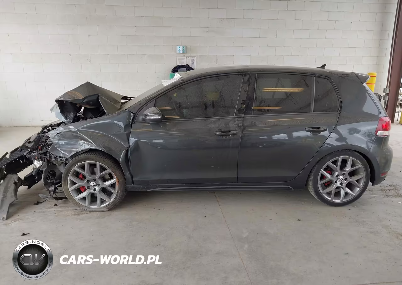2013 Volkswagen Gti 4-Door VIN:WVWHD7AJ2DW100028 - 13