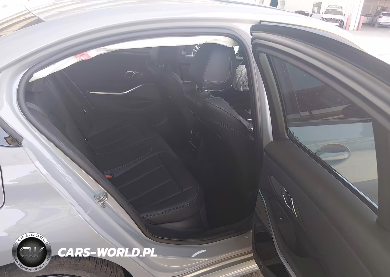 2025 BMW M340I VIN:3MW59FT04S8F72320 - 8