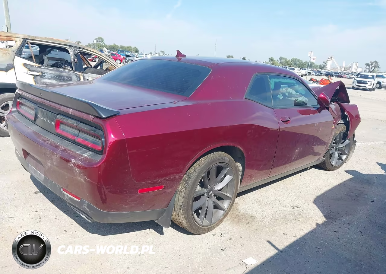 2019 Dodge Challenger R-T Scat Pack VIN:2C3CDZFJ3KH741574 - 4