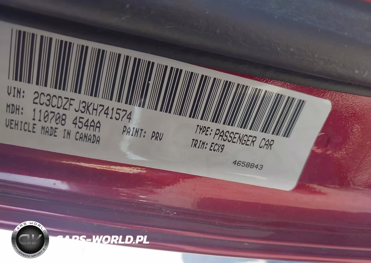 2019 Dodge Challenger R-T Scat Pack VIN:2C3CDZFJ3KH741574 - 9
