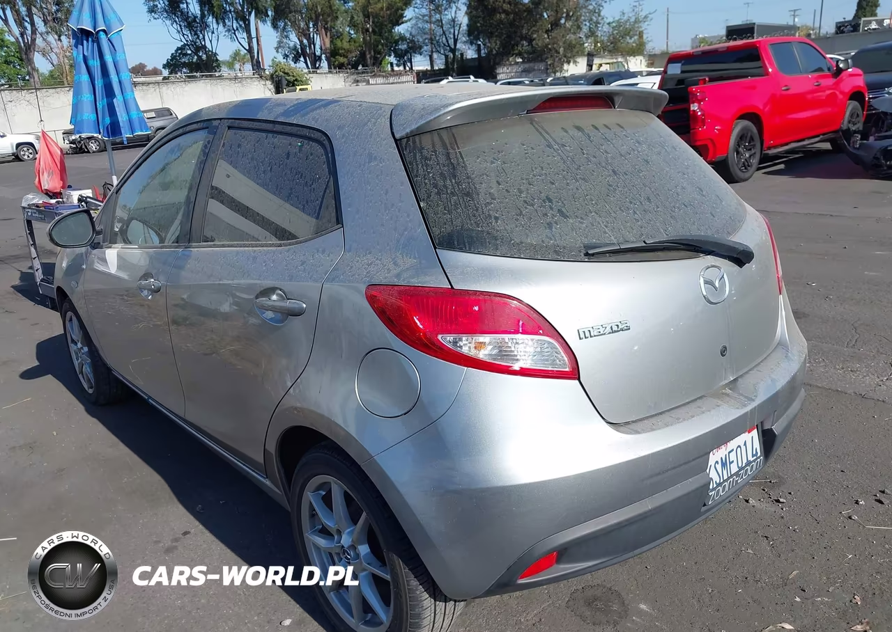 2011 Mazda Mazda2 Touring VIN:JM1DE1HZ5B0119077 - 3