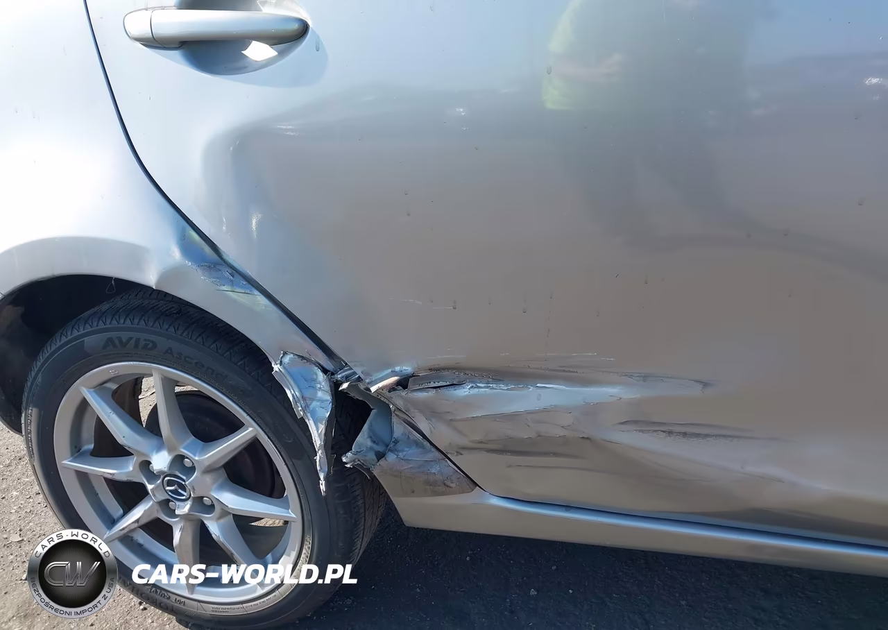 2011 Mazda Mazda2 Touring VIN:JM1DE1HZ5B0119077 - 6
