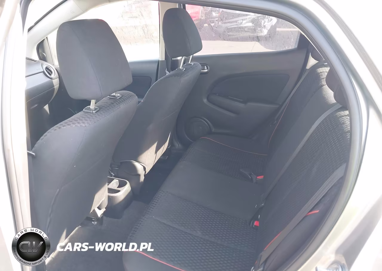 2011 Mazda Mazda2 Touring VIN:JM1DE1HZ5B0119077 - 8