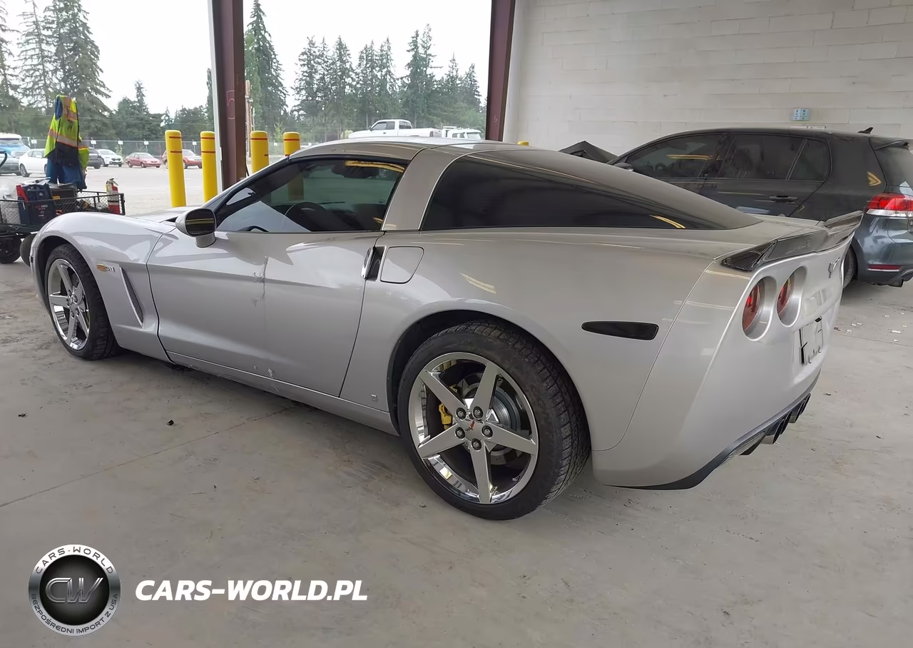 2007 Chevrolet Corvette VIN:1G1YY26U675130713 - 3