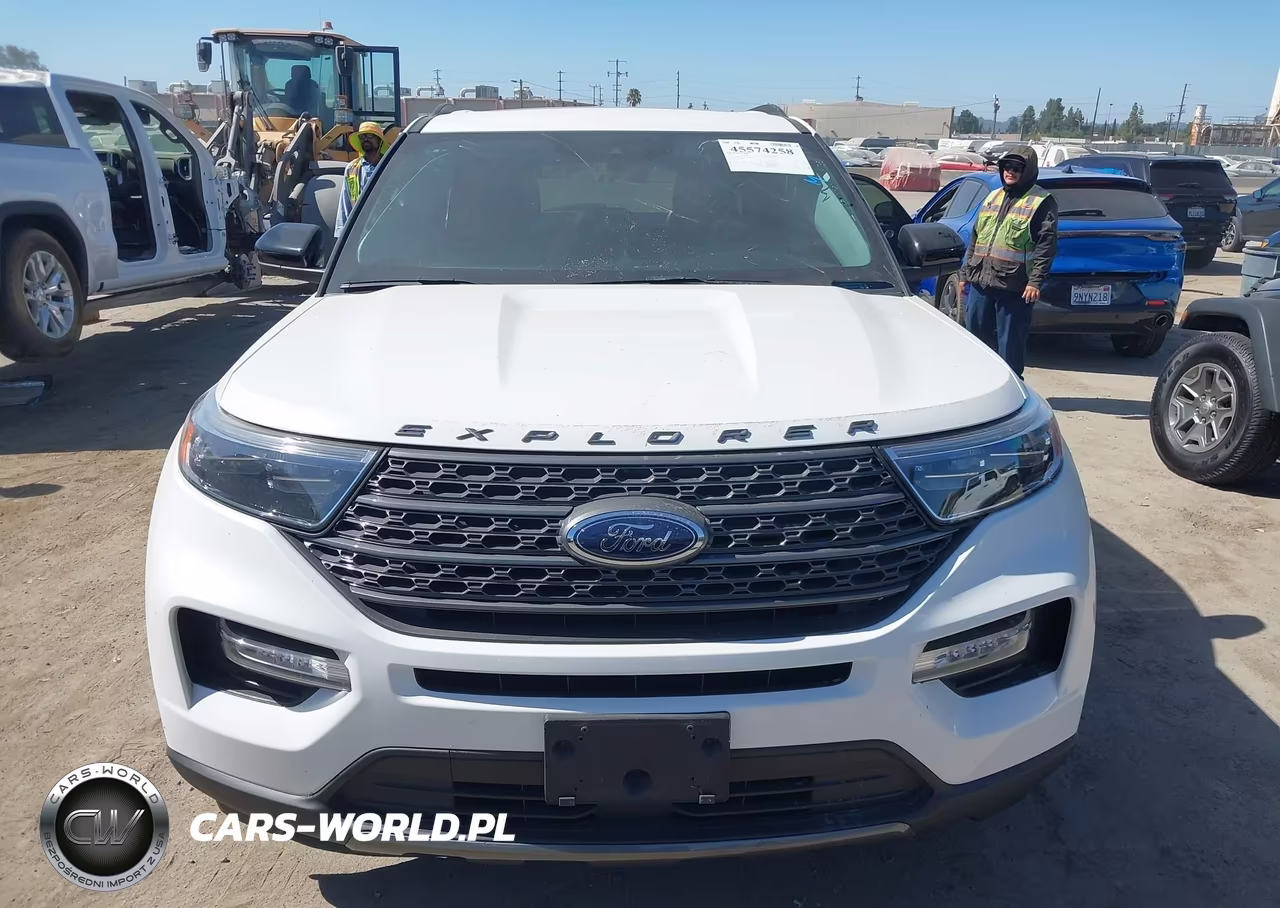 2024 Ford Explorer Xlt VIN:1FMSK7DH9RGA17830 - 12