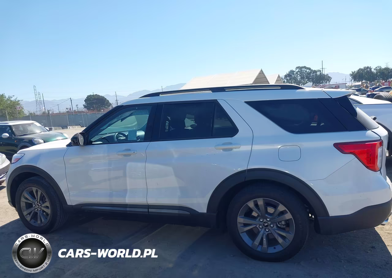 2024 Ford Explorer Xlt VIN:1FMSK7DH9RGA17830 - 14