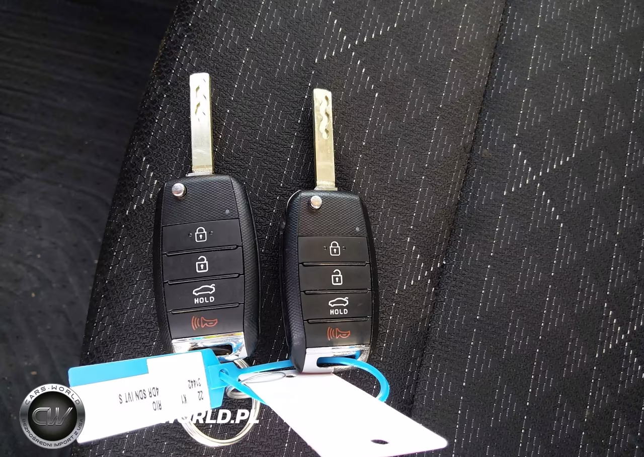 2022 Kia Rio S VIN:3KPA24AD6NE489056 - 11