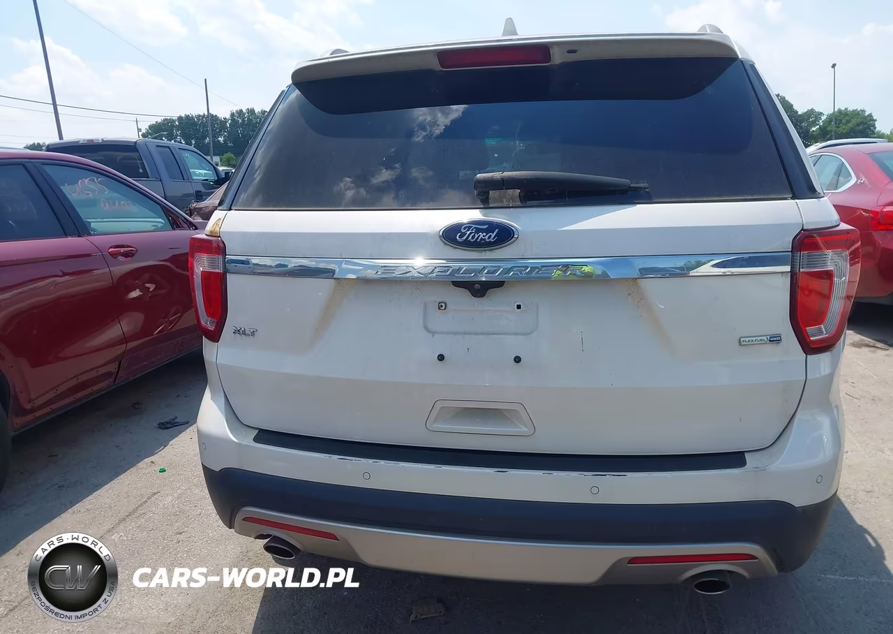 2016 Ford Explorer Xlt VIN:1FM5K8D80GGD11889 - 16