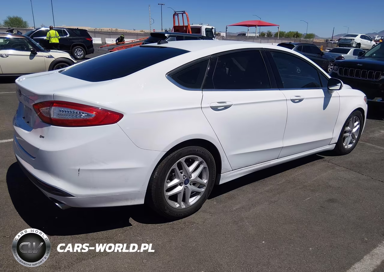 2014 Ford Fusion Se VIN:3FA6P0HD2ER150637 - 4